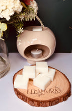Load image into Gallery viewer, WILD RHUBARB & CINNAMON Wax Melts