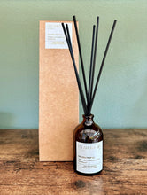 Load image into Gallery viewer, GOLDEN TRUFFLE Fibre Reed diffuser