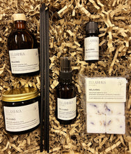Load image into Gallery viewer, THE ULTIMATE ESSENTIAL OILS GIFT SET