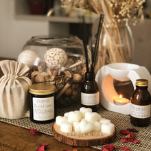 Load image into Gallery viewer, RHUBARB NOOK Candle
