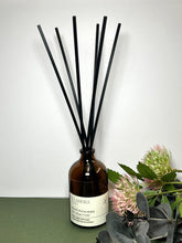 Load image into Gallery viewer, FRUIT PICKINGS Fibre Reed Diffuser
