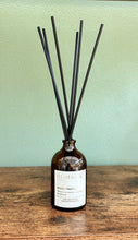 Load image into Gallery viewer, GOLDEN TRUFFLE Fibre Reed diffuser

