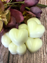 Load image into Gallery viewer, Dark Honey &amp; Spice Wax Melts
